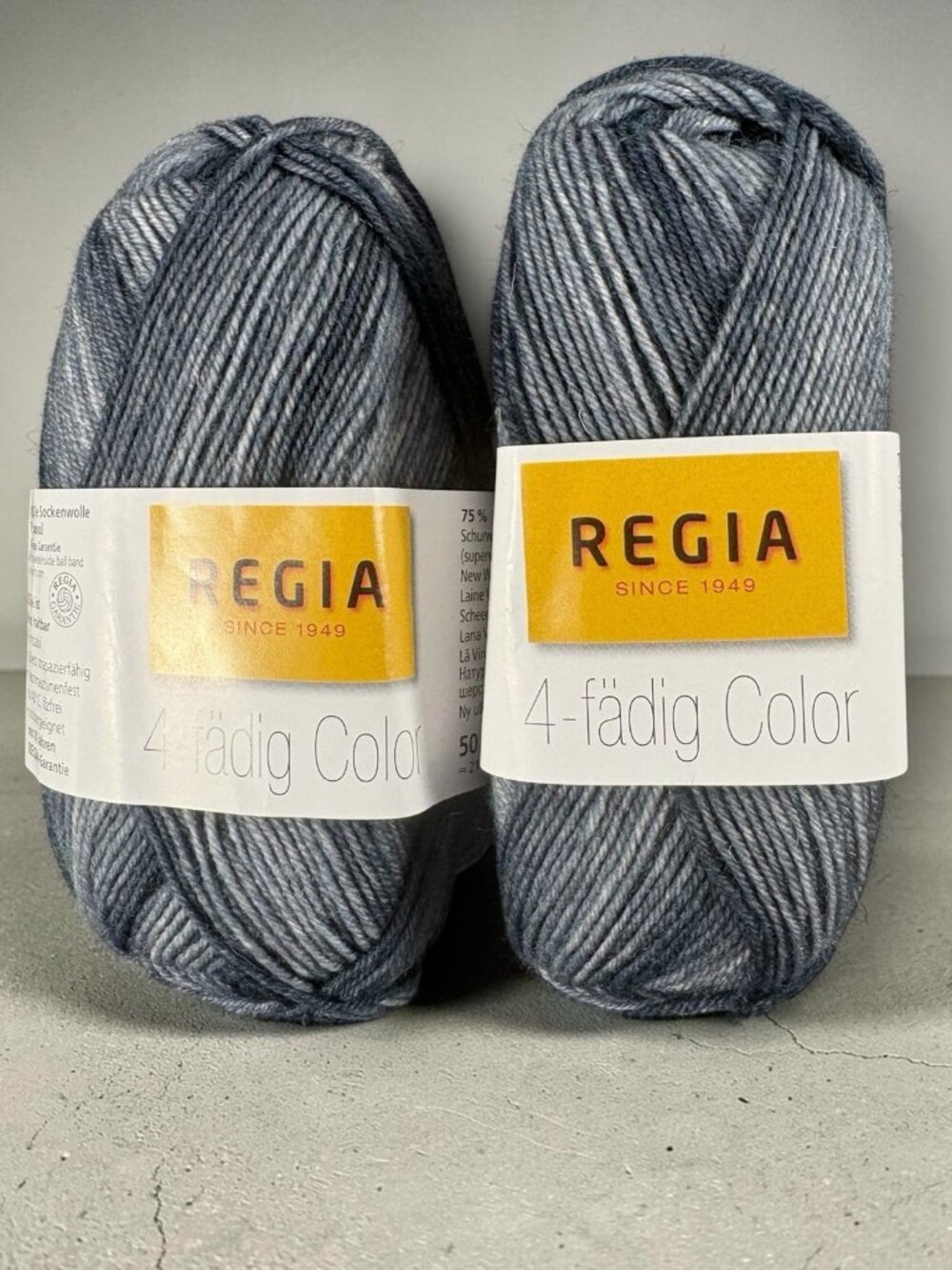 REGIA 4 Ply Color Sock Yarn 04389 Gray Wool Blend 2 Skeins 420m 100g
